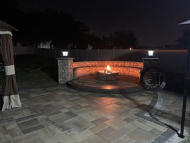1st image of 4488 Creekside Dr