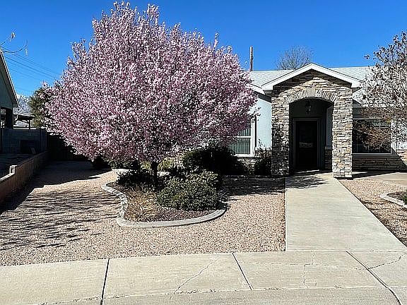 4th image of 1760 S Camilla Cir