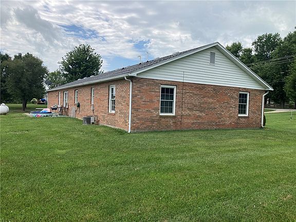 4th image of 3856 Kehr Rd