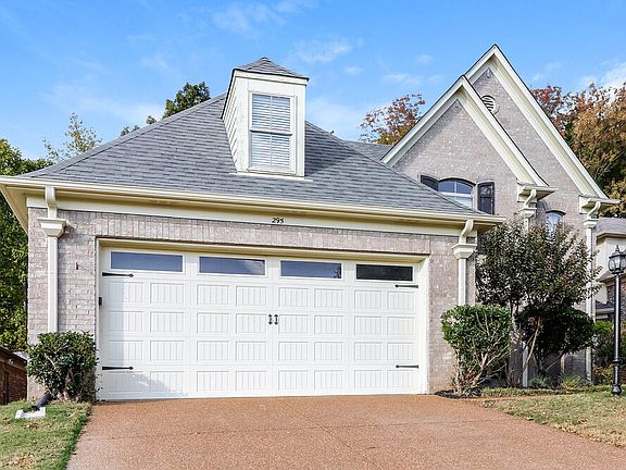 4th image of 295 Garden Springs Dr