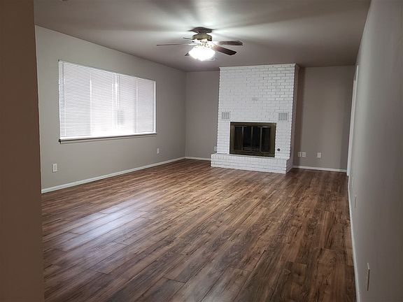 4th image of 607 Adams Dr