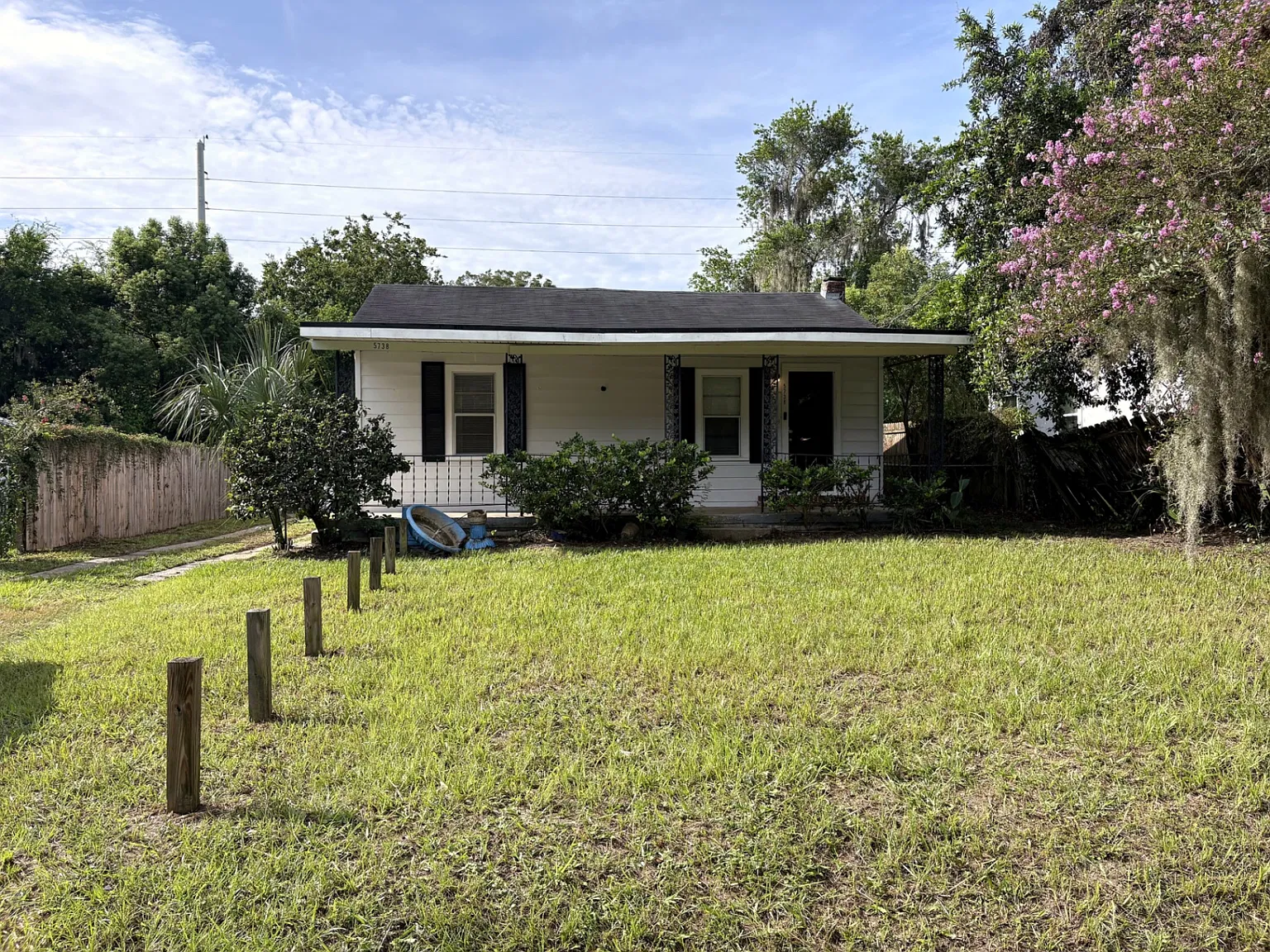 3 bed, 1010 sqft, $1,500 — Photo 1