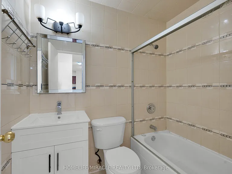 100 Dundalk Dr #707 — Photo 21