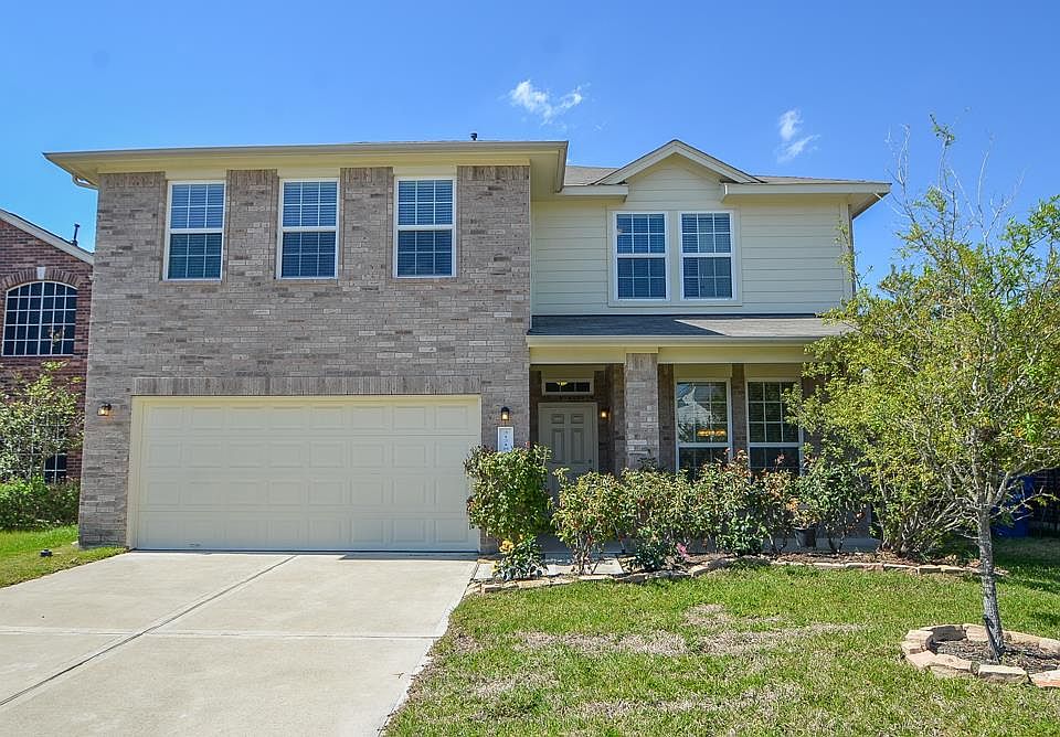 1st image of 21218 Clover Crest Dr