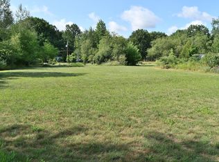 218 Kennedy Rd, Houghton Lake, MI 48629