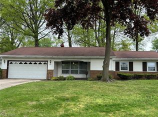 419 High Meadow Rd, Amherst, OH 44001