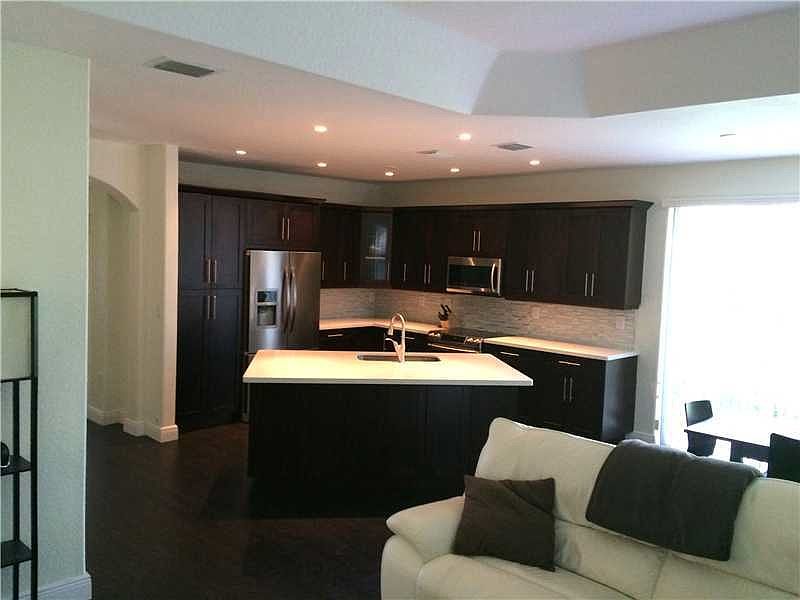 2nd image of 15422 SW 25th Ter