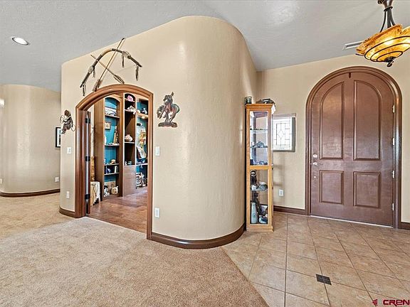 3rd image of 63200 Percheron Court