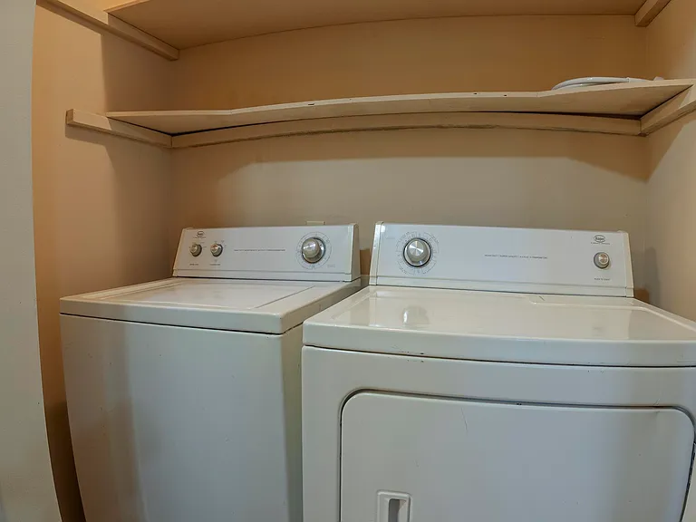 426 Parliament Rd #2 — Photo 15