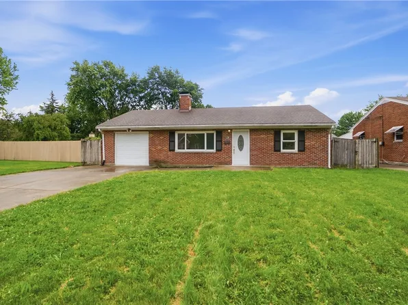 1228 Alta Vista Dr, Dayton, OH 45420