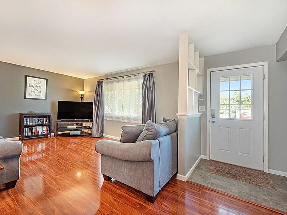4th image of 1219 Chalmers Dr