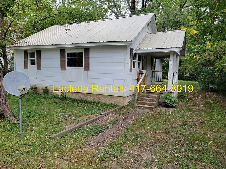 540 Center Ave — Photo 1
