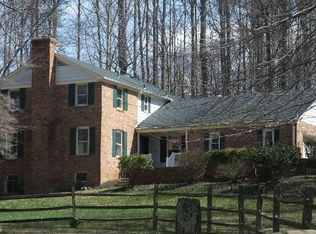 7615 Willowbrook Rd, Fairfax Station, VA 22039