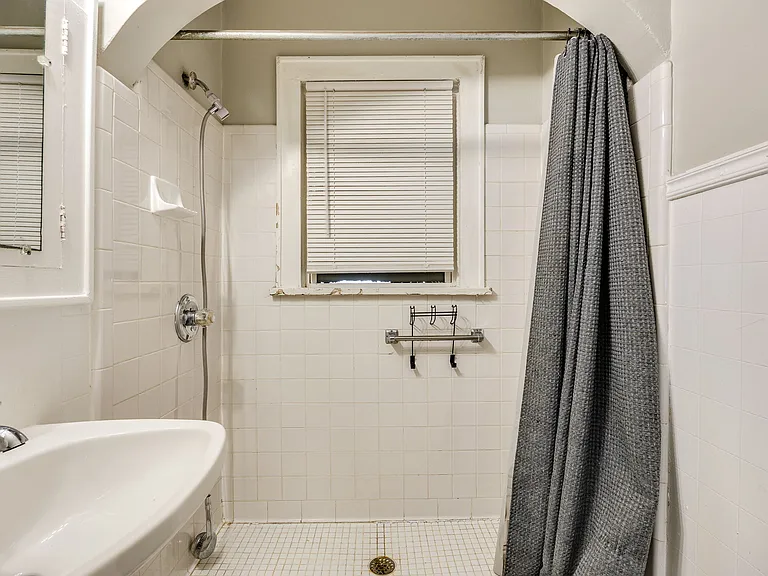 2835 NW 22nd St #2835 — Photo 19