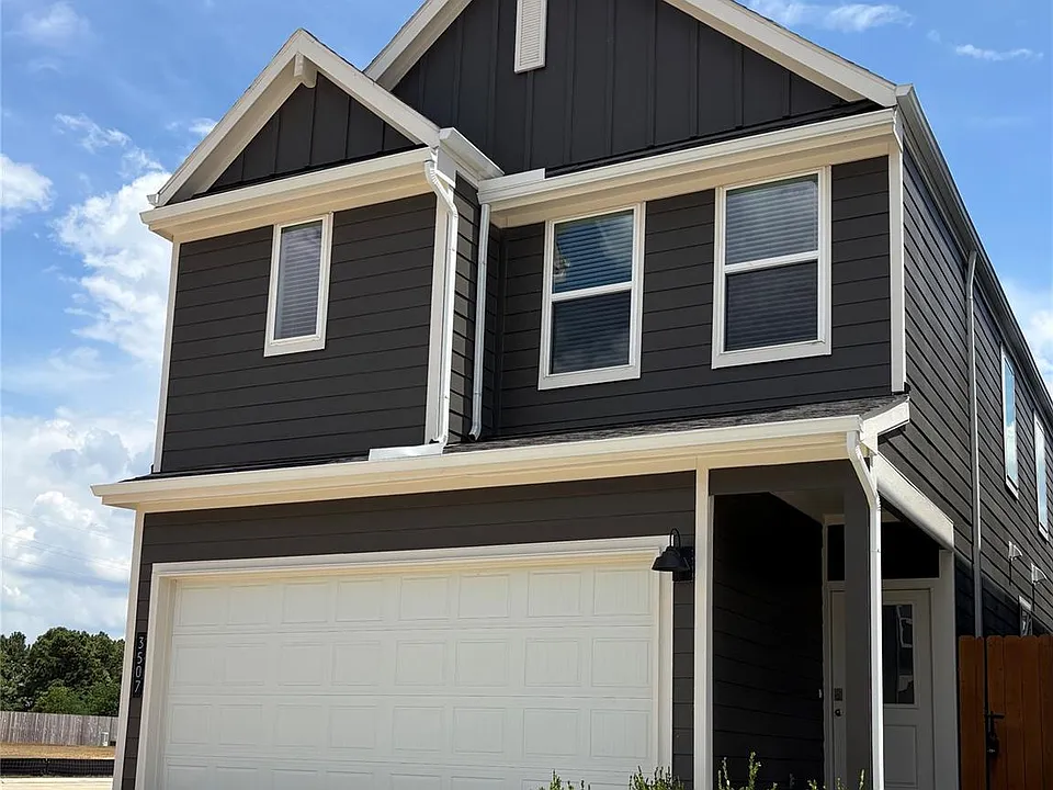 3507 Goldfinch Woods Dr