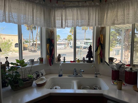 5th image of 426 Malibu Dr