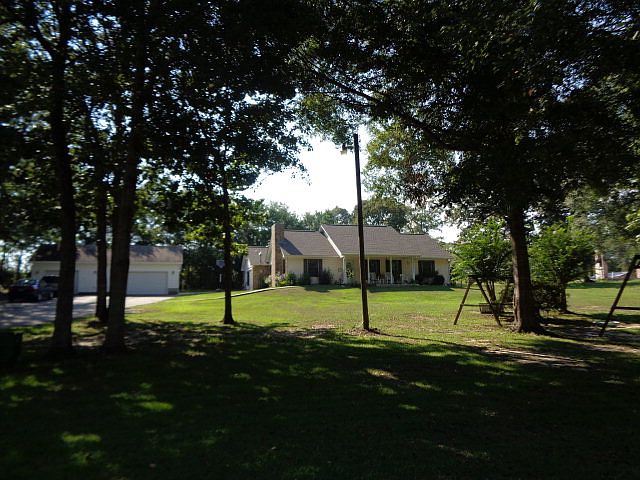 1st image of 75 Hidden Oaks Dr