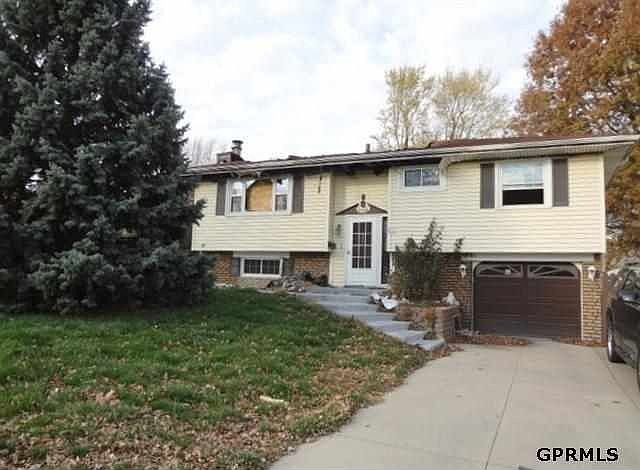1st image of 7528 S 88th St