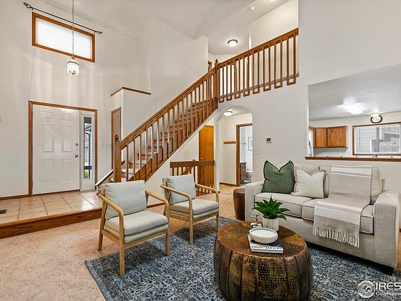 4th image of 2476 Forsythia Dr