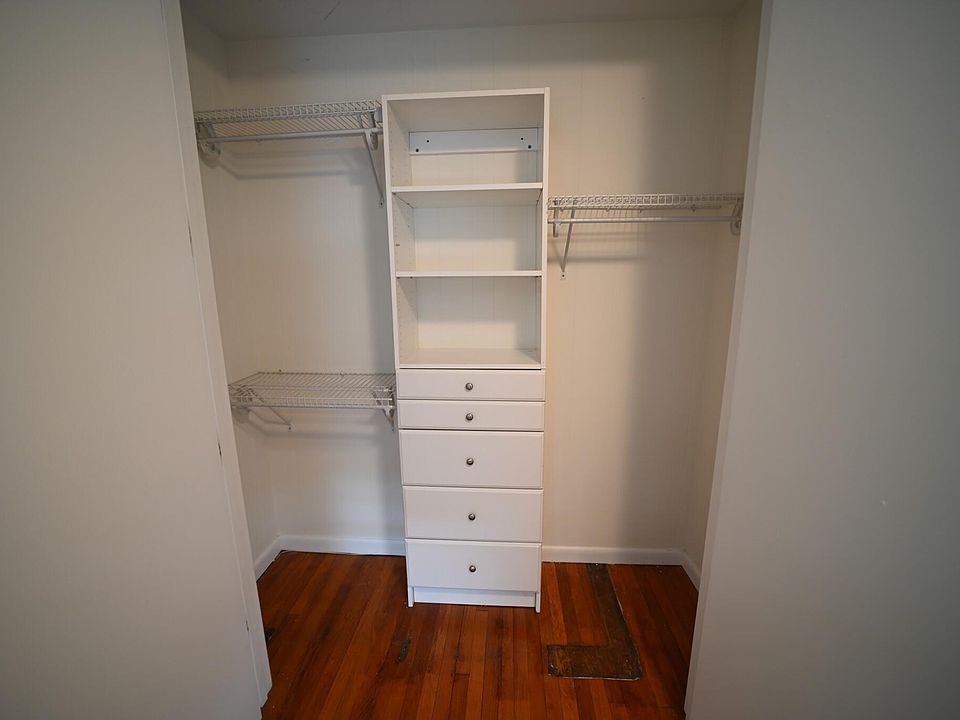 1st image of 50 Green St Floor 3