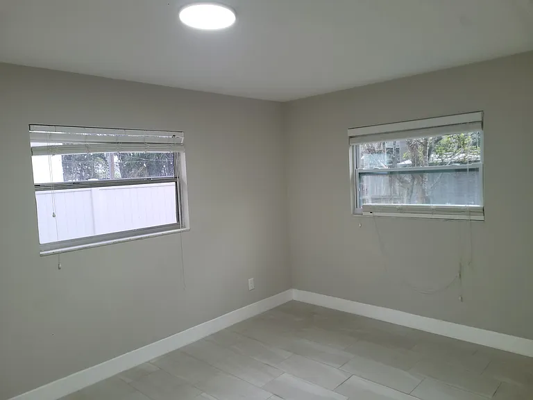 1766 Montana Ave NE — Photo 17