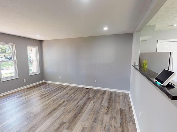 4th image of 5020 Brewster Dr