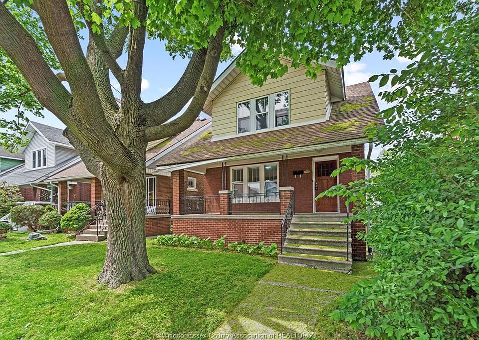 1st image of 1007 Elm Ave