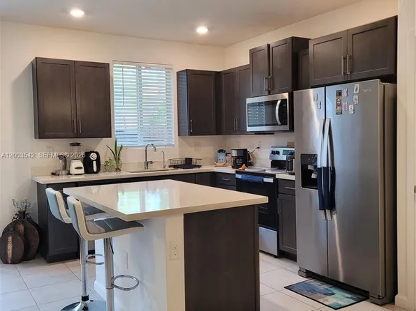 1015 SE 24th Ter, Homestead, FL 33035