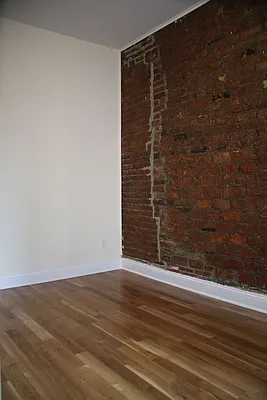 Rented by Waverly Realty Associates | media 18