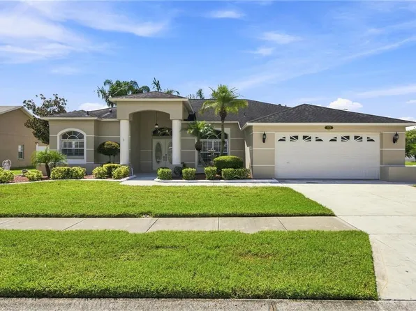 8704 CYPRESS LAKES BOULEVARD, NEW PORT RICHEY, FL 34653