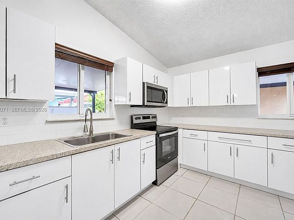 5th image of 7256 W 34th Ln #7256