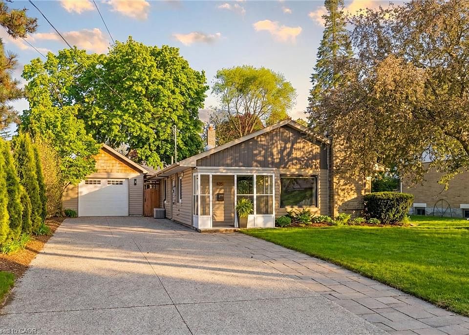 1st image of 90 Dean Ave