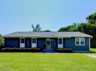 1934 Farley Dr, Wilmington, NC 28405