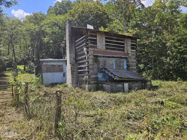 5742 Coeburn Rd, Coeburn, VA 24230