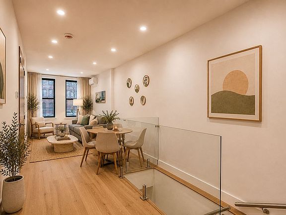 5th image of 811 Classon Ave APT 1B