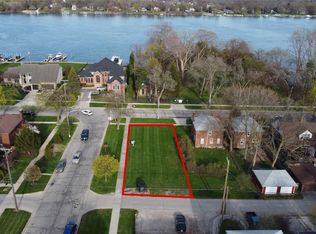 0 Riverside Dr, Trenton, MI 48183