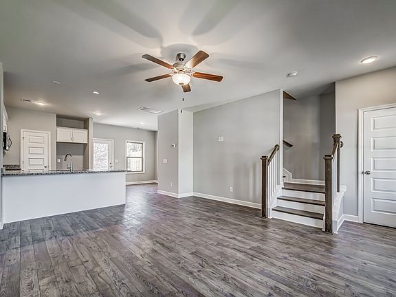 2nd image of 218 Mansfield Dr Lot 40