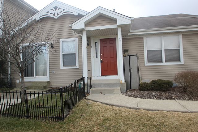 1st image of 12200 Fairway Cir Unit B