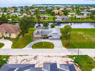 113 Colonial St SW, Pt Charlotte, FL 33952