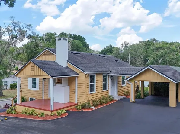 102 N CLAYTON STREET, MOUNT DORA, FL 32757