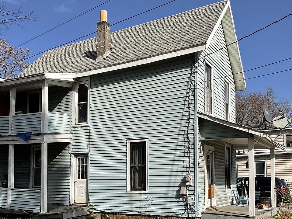 1st image of 228 W Miller St