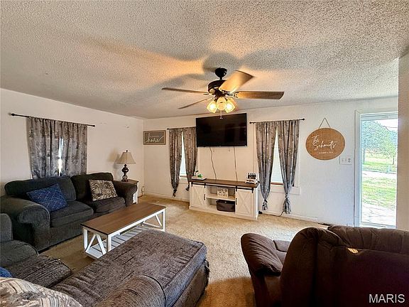 4th image of 700 Big Spring Blvd