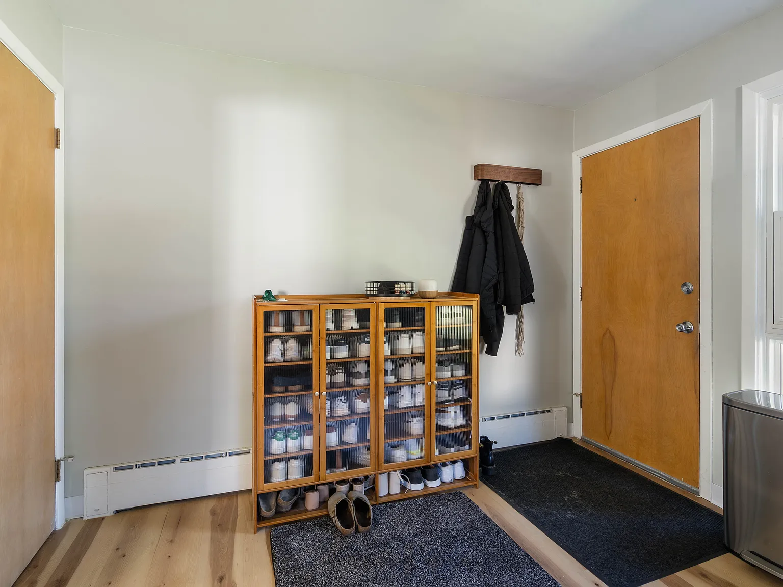 2 bed, 1020 sqft, $1,950 — Photo 3