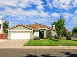 1080 Zumstein Dr, Ripon, CA 95366