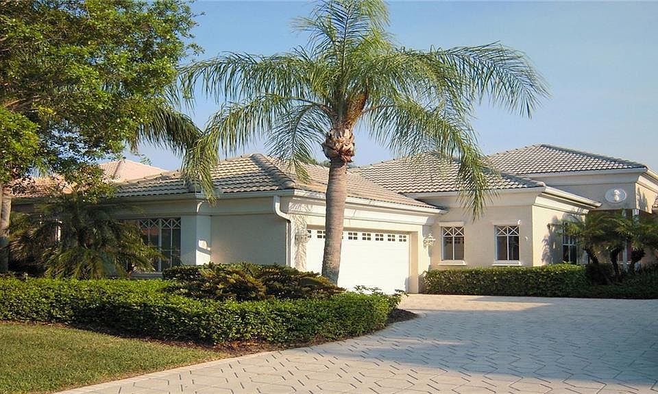 1st image of 995 Island Club Pl