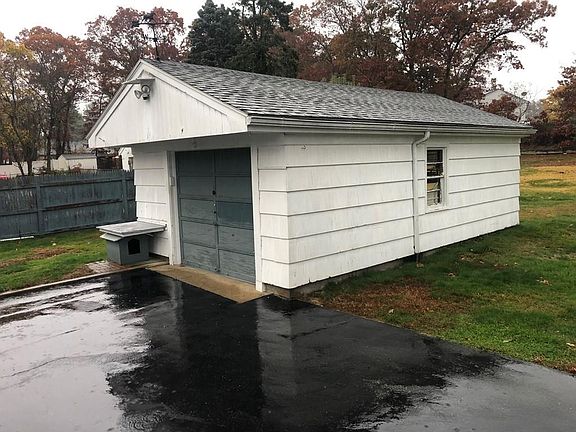 3rd image of 173 Ridge St