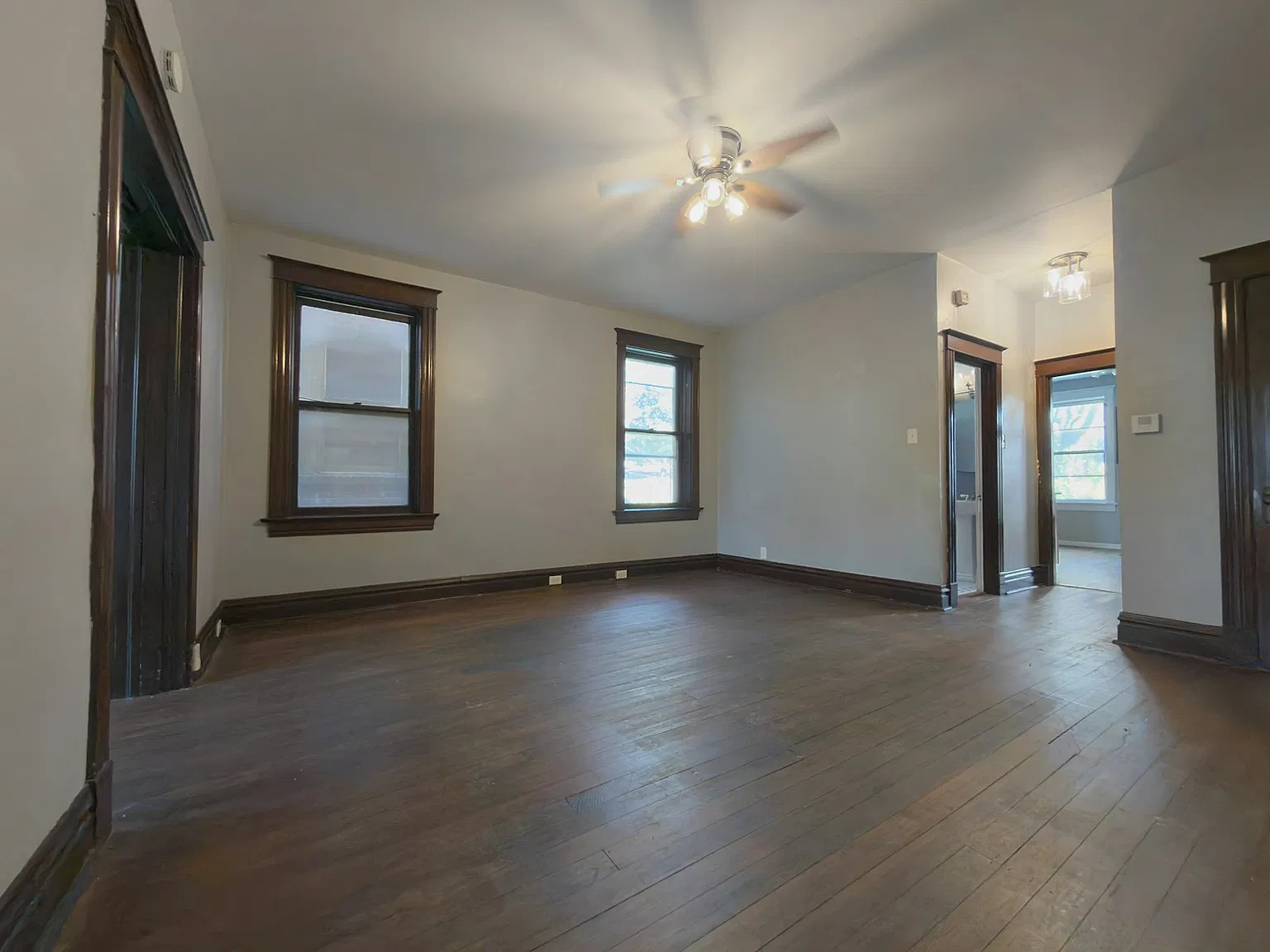 3330 Virginia Avenue, Unit 1F — Photo 3