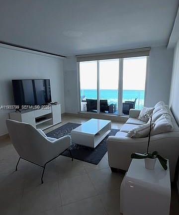 5th image of 2301 Collins Ave APT 1025