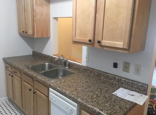 620 Rickard Rd APT 3, Springfield, IL 62704