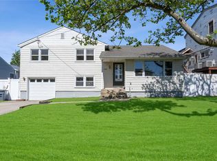 235 Island Pkwy W, Island Park, NY 11558